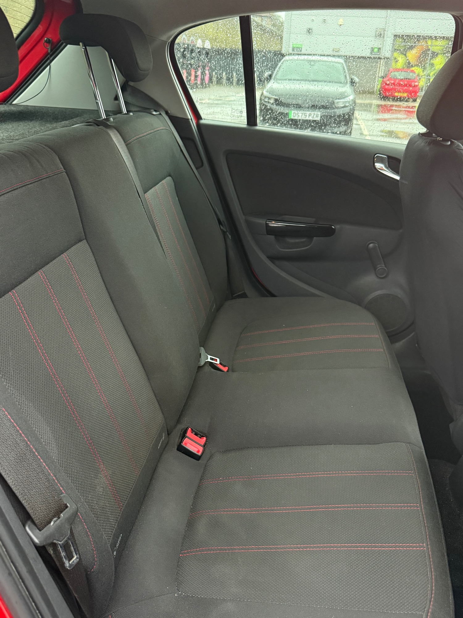 Used Vauxhall Corsa 2010 for sale - 77172977: Photo 5