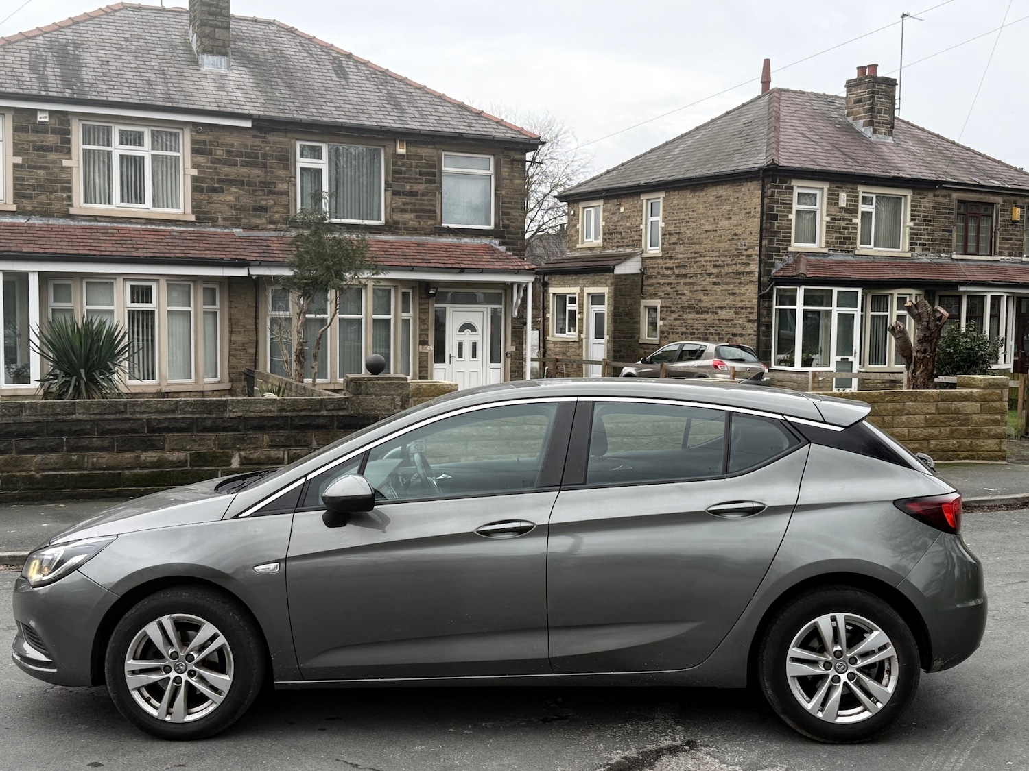Used Vauxhall Astra 2017 for sale - 77637067: Photo 5