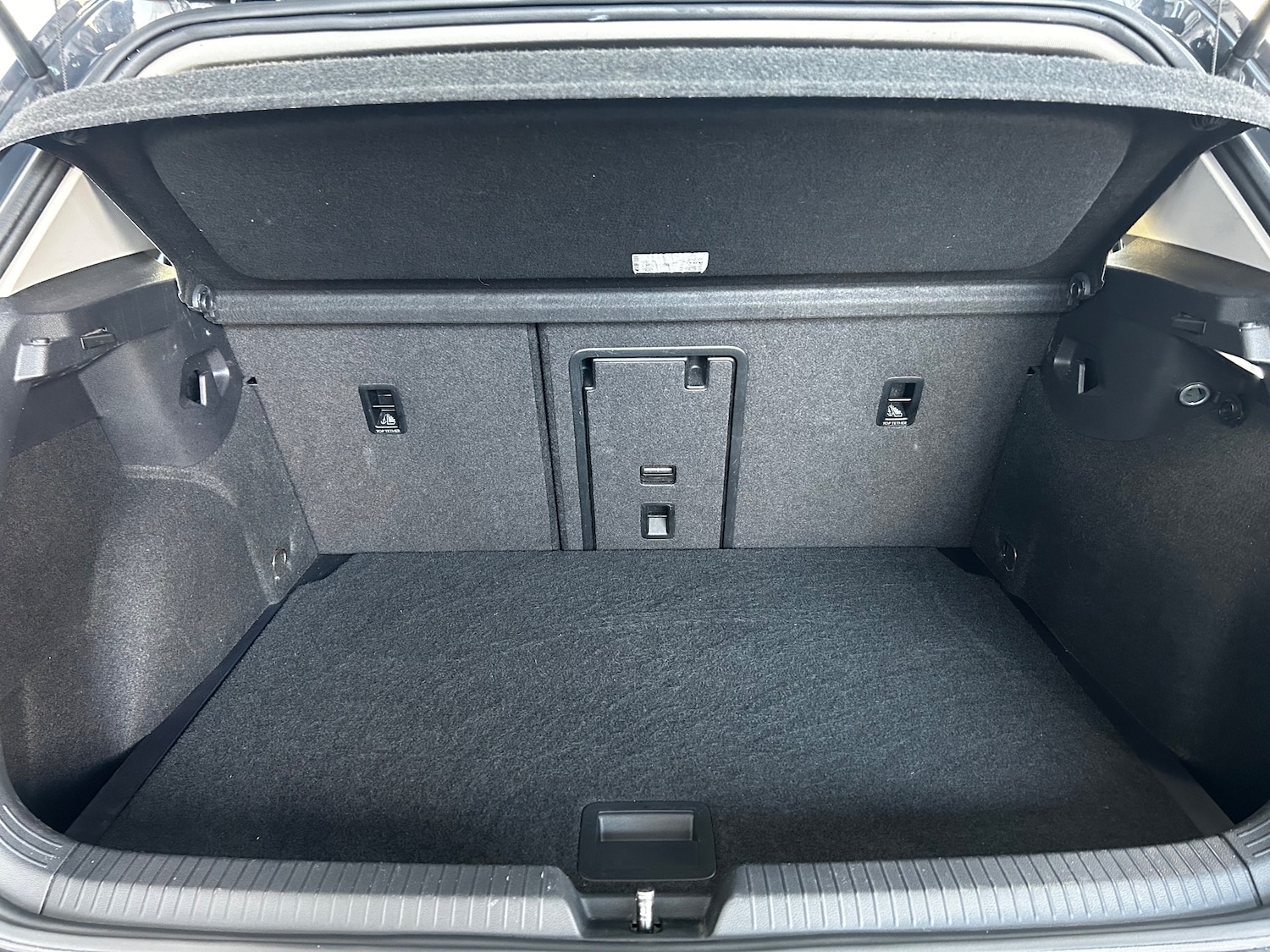 Used Volkswagen Golf 2020 for sale - 77161273: Photo 24