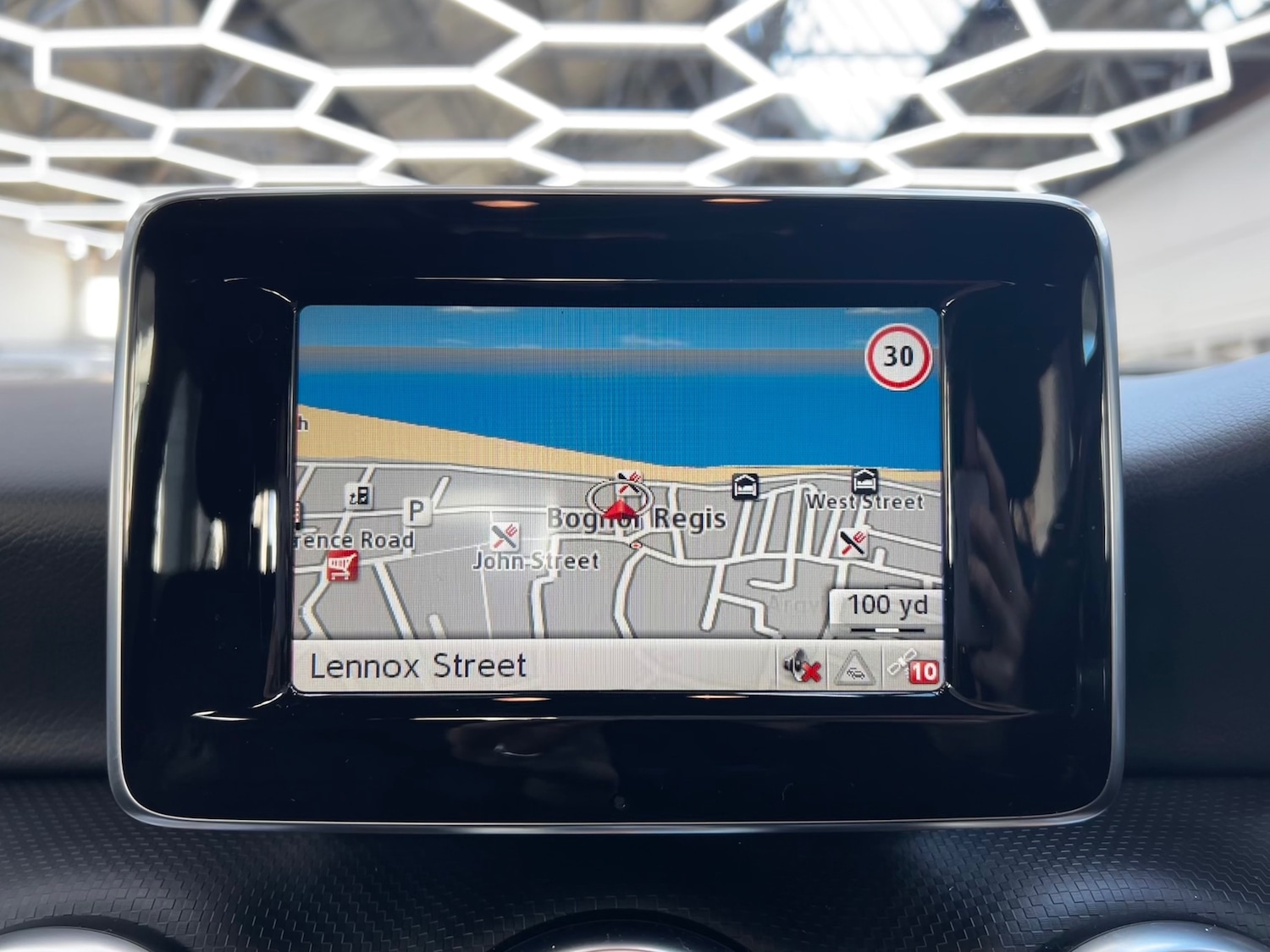 Used Mercedes-Benz A-Class 2015 for sale - 76819769: Photo 21