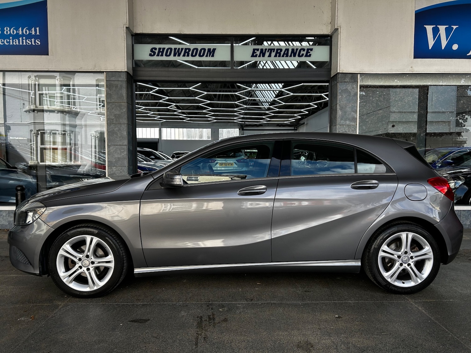 Used Mercedes-Benz A-Class 2015 for sale - 76819769: Photo 4