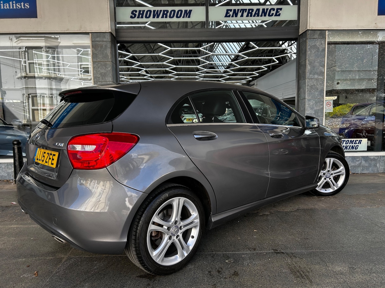 Used Mercedes-Benz A-Class 2015 for sale - 76819769: Photo 7