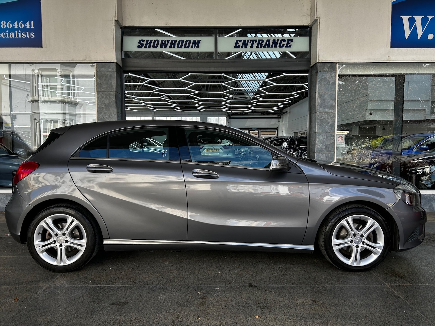 Used Mercedes-Benz A-Class 2015 for sale - 76819769: Photo 8