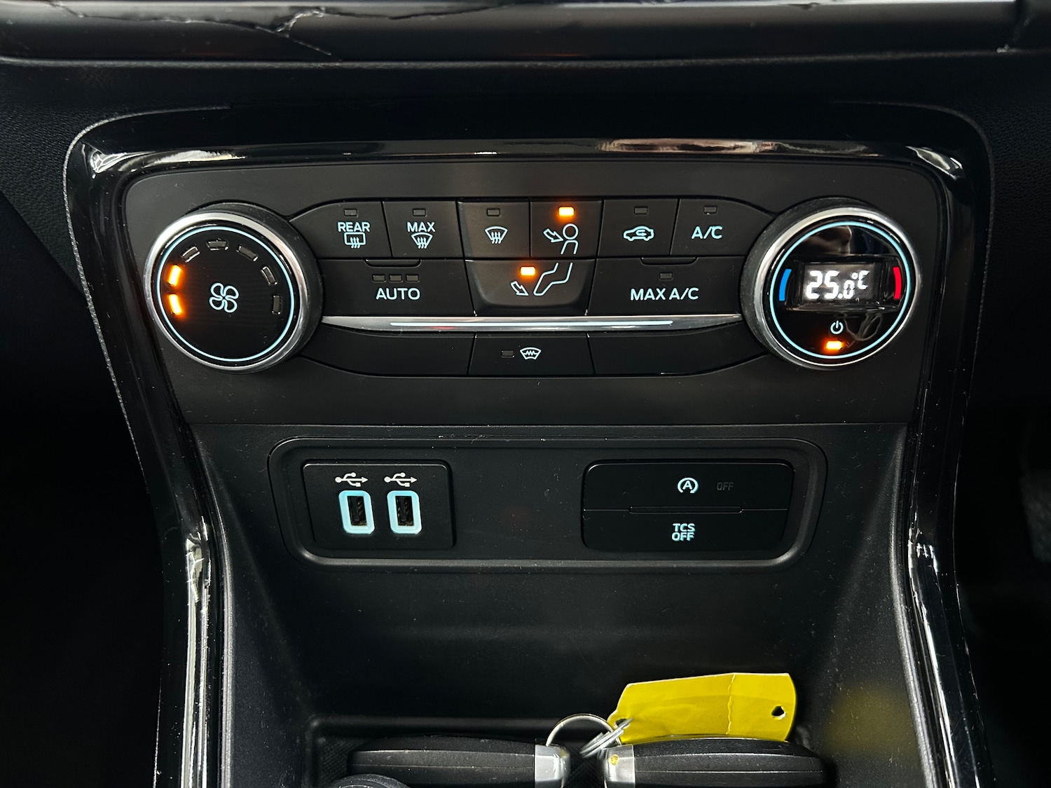 Used Ford Ecosport 2018 for sale - 76613498: Photo 23