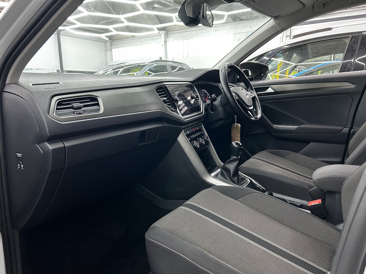 Used Volkswagen T-Roc 2020 for sale - 76613489: Photo 15