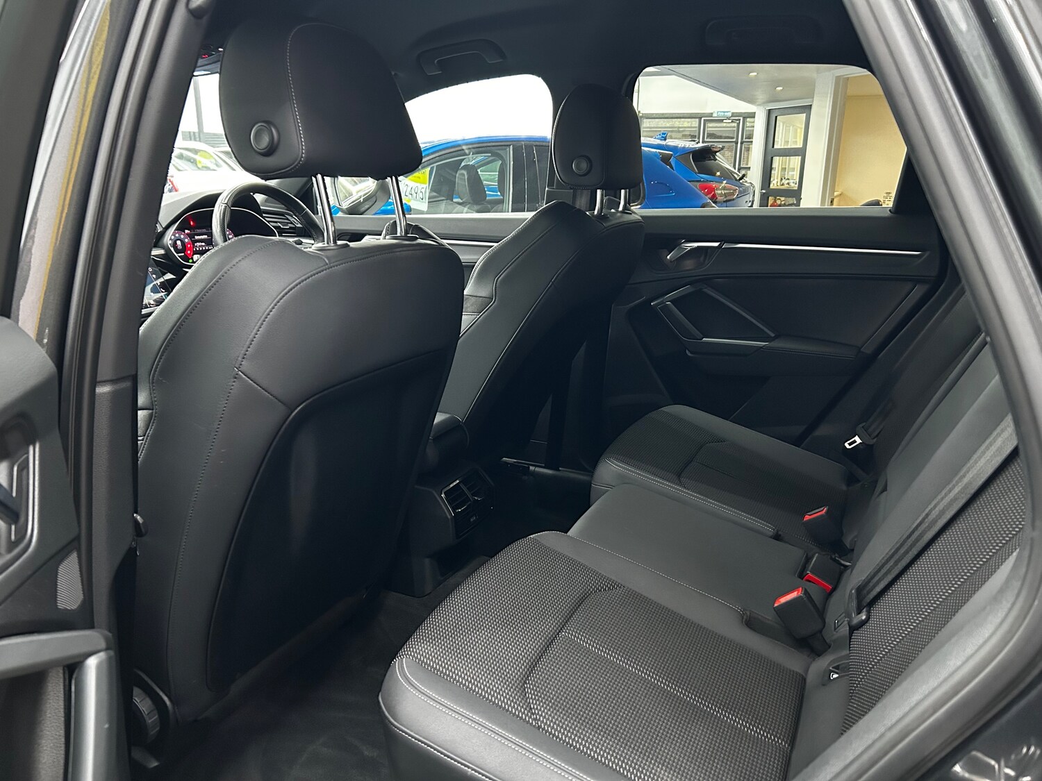 Used Audi Q3 2021 for sale - 76650379: Photo 23