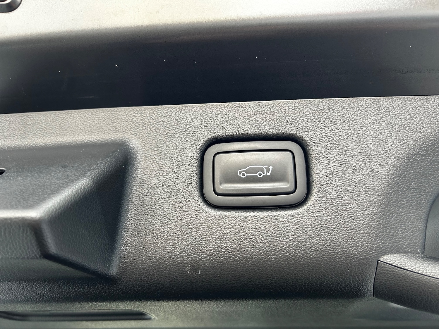 Used Hyundai KONA 2023 for sale - 76613494: Photo 33