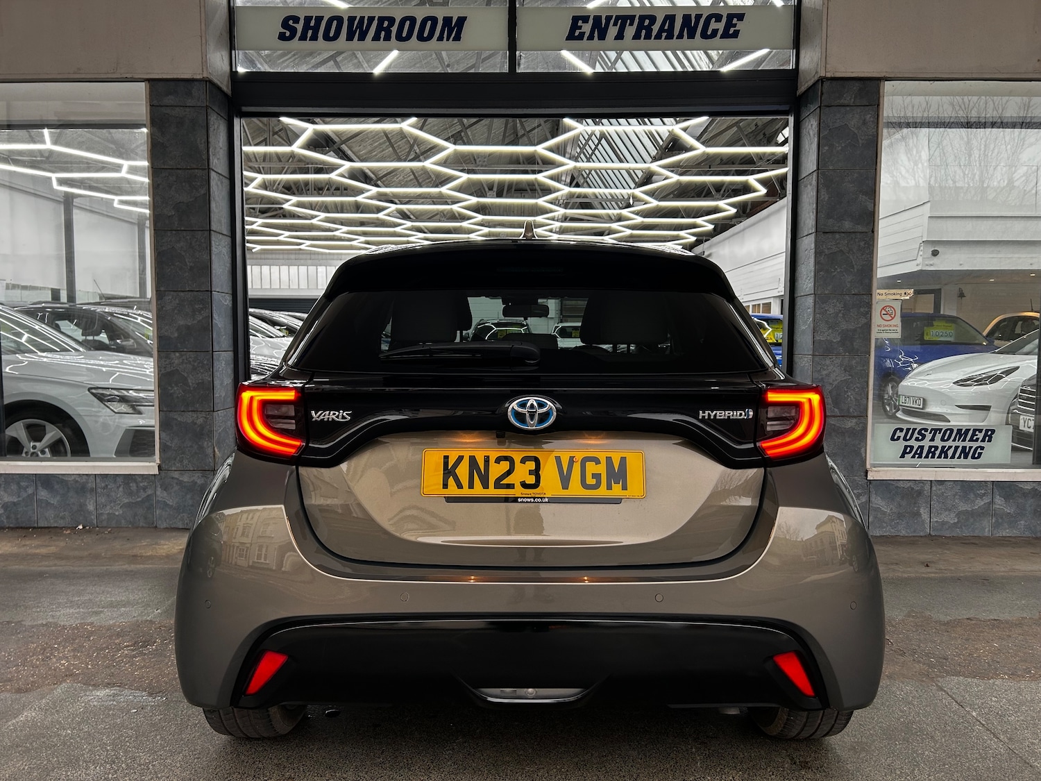 Used Toyota Yaris 2023 for sale - 77013966: Photo 6