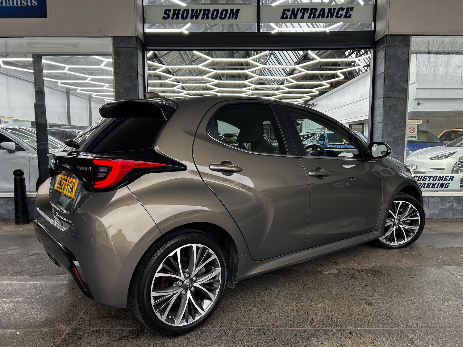 Used Toyota Yaris 2023 for sale - 77013966: Photo 7