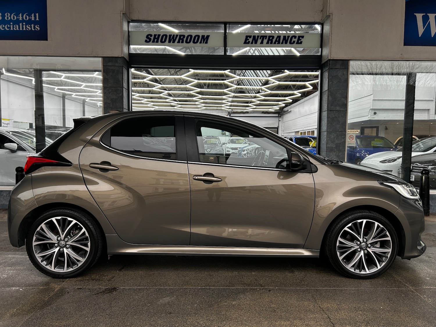 Used Toyota Yaris 2023 for sale - 77013966: Photo 8