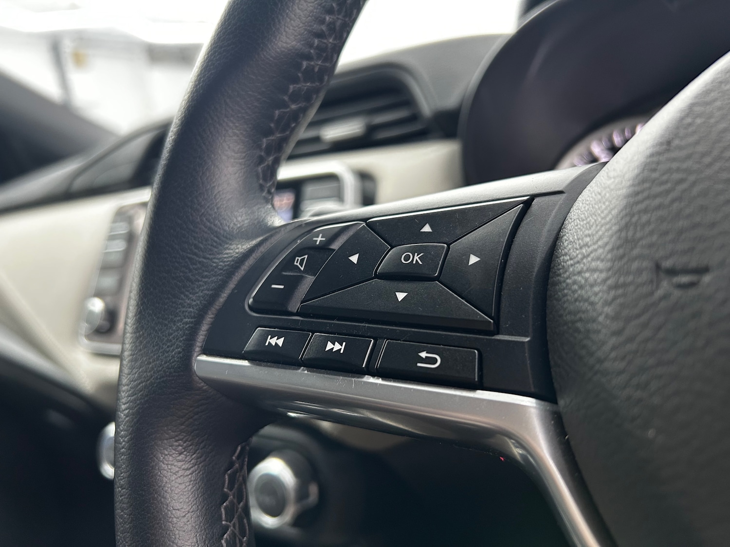 Used Nissan Micra 2022 for sale - 76613495: Photo 12