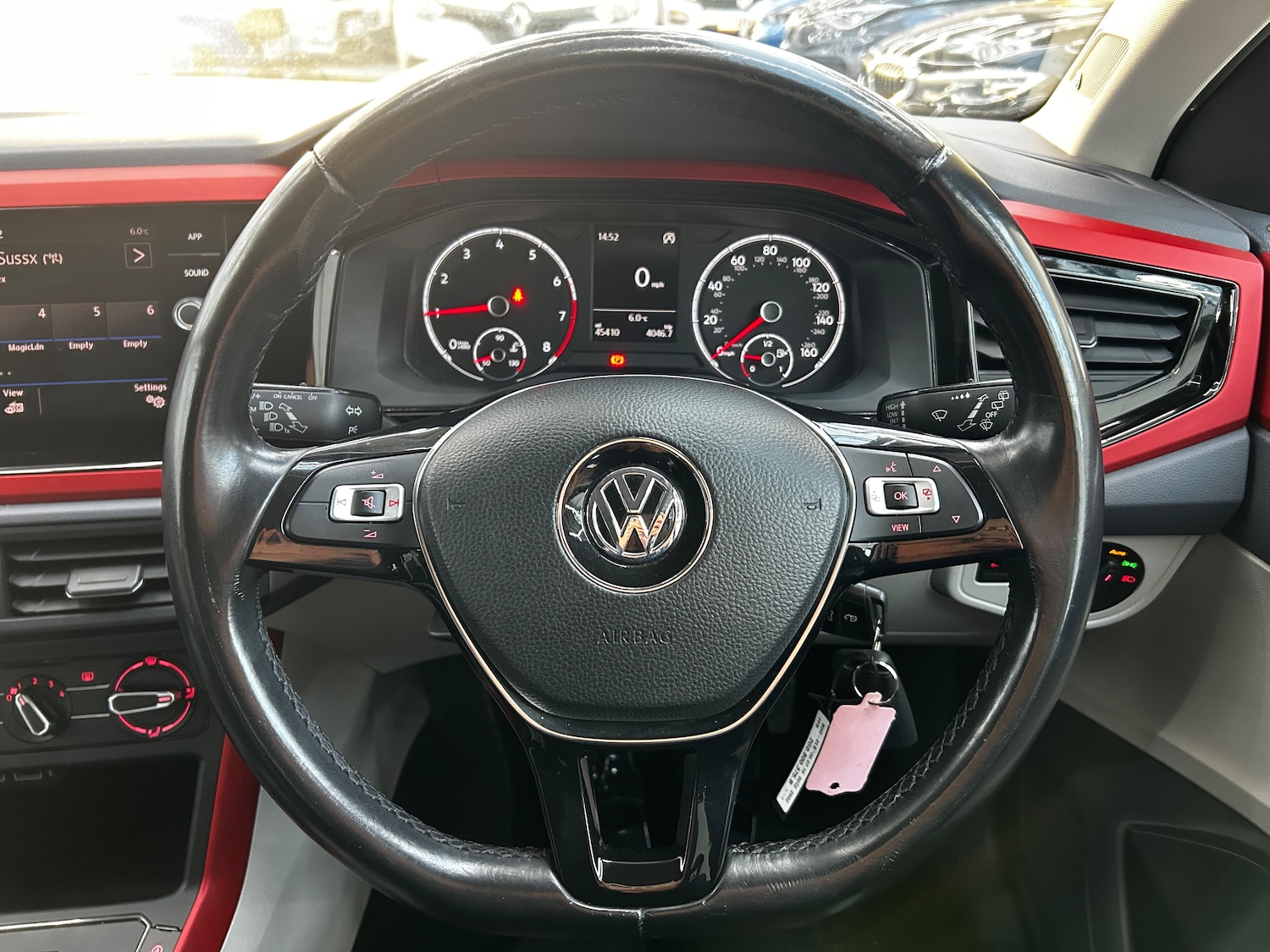 Used Volkswagen Polo 2018 for sale - 76767456: Photo 11