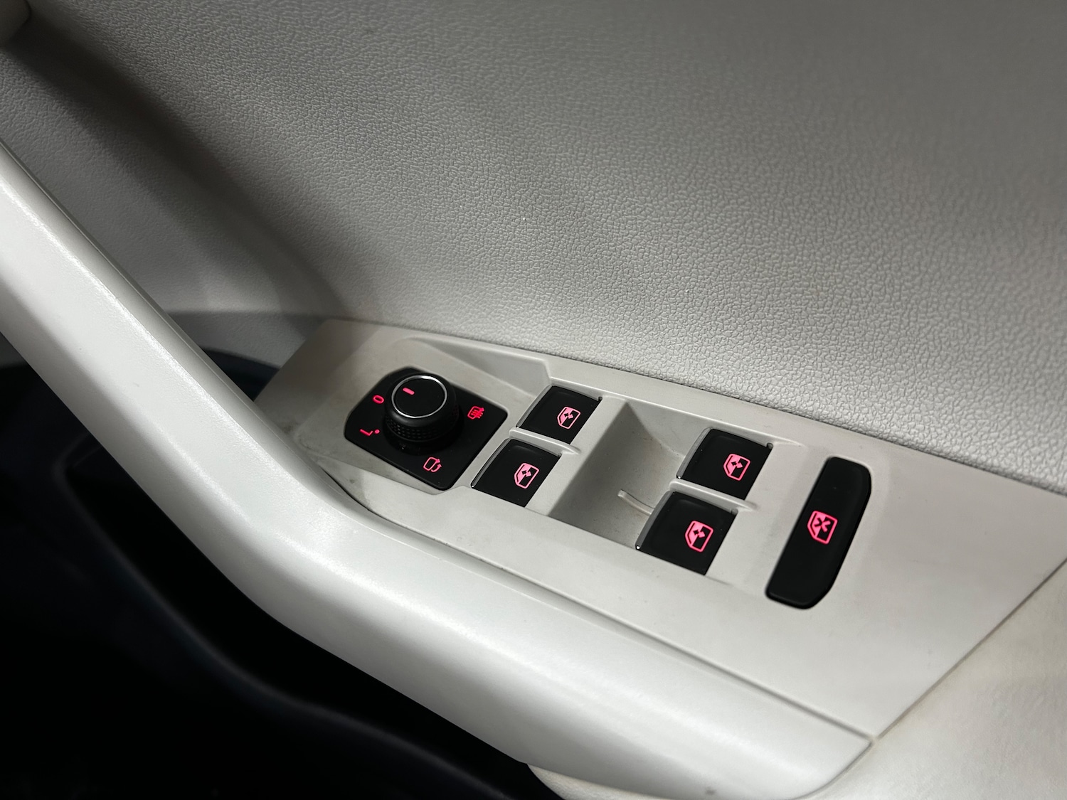 Used Volkswagen Polo 2018 for sale - 76767456: Photo 16