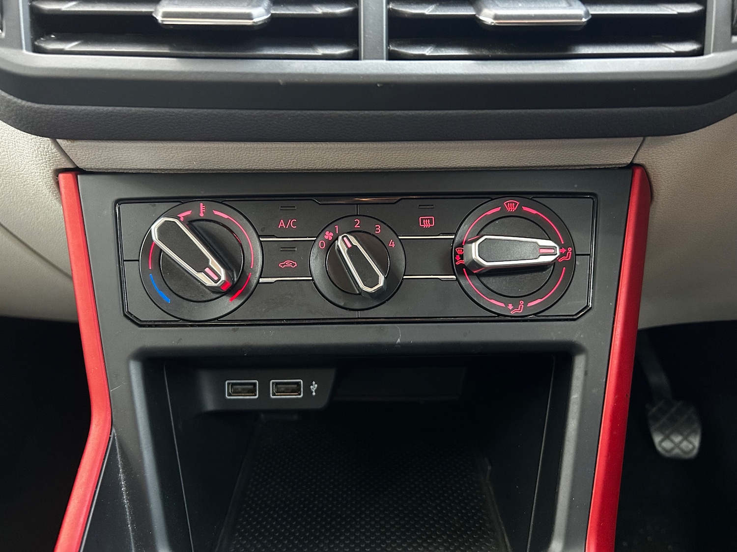 Used Volkswagen Polo 2018 for sale - 76767456: Photo 24