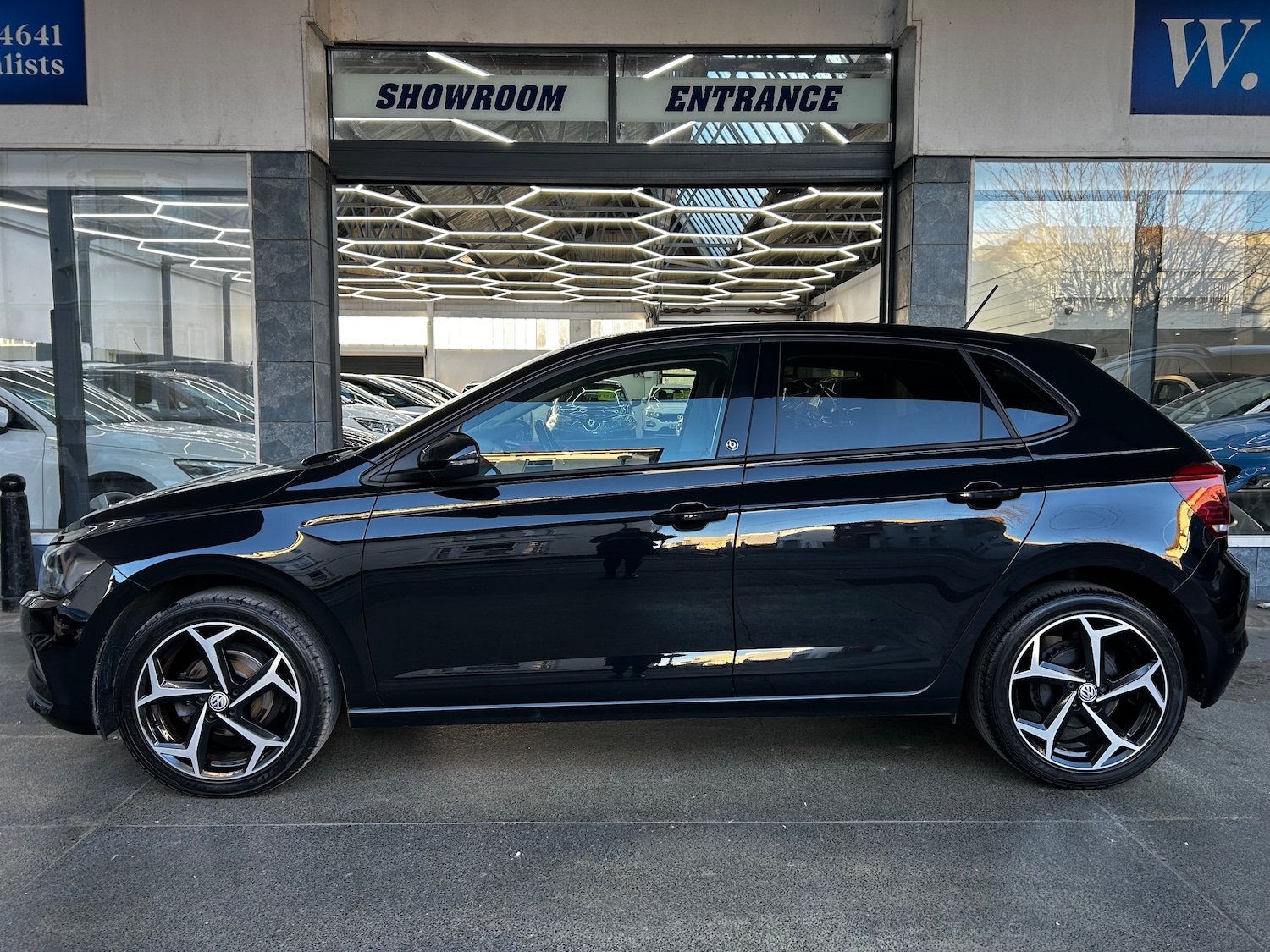Used Volkswagen Polo 2018 for sale - 76767456: Photo 4
