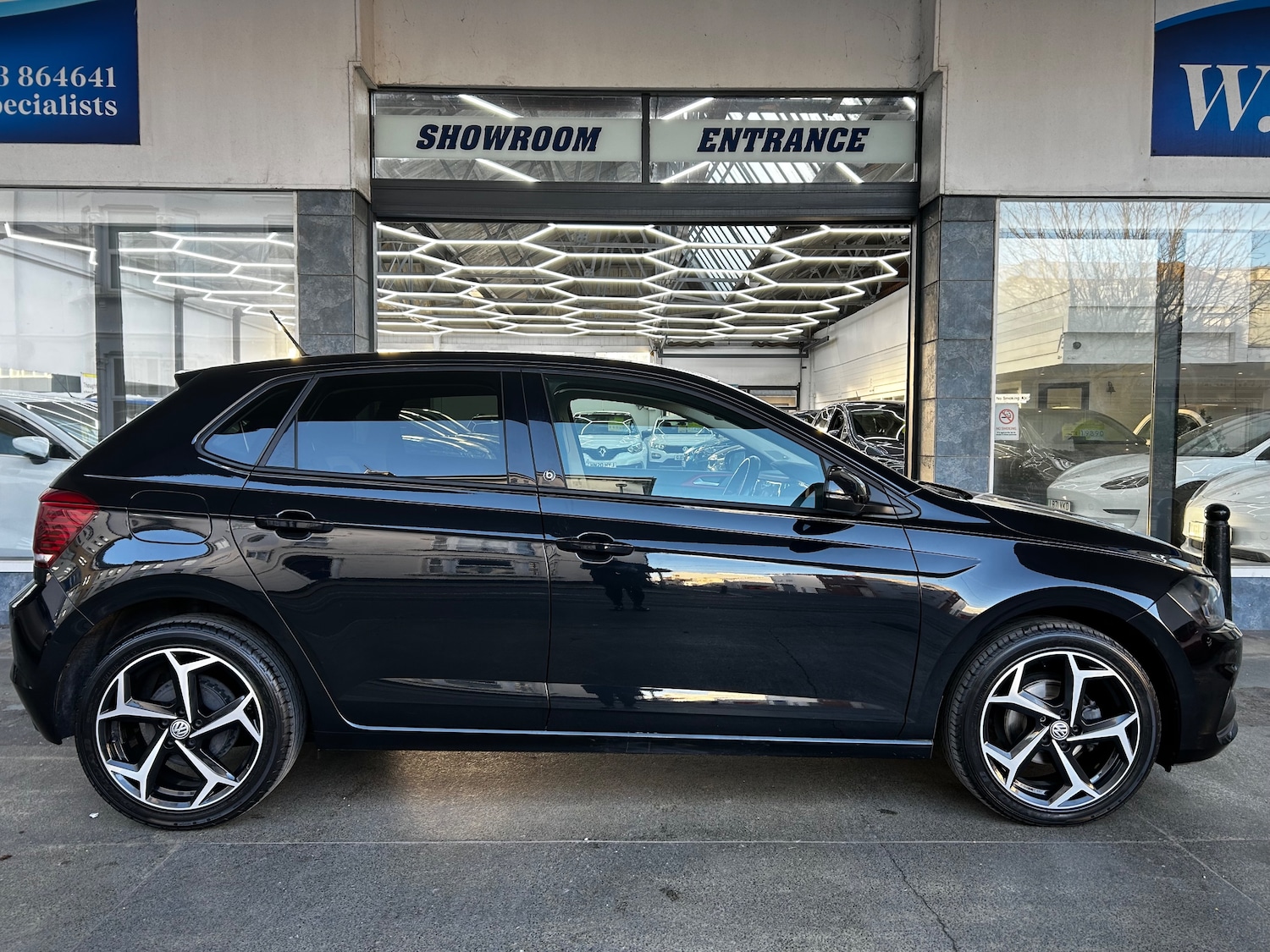 Used Volkswagen Polo 2018 for sale - 76767456: Photo 8
