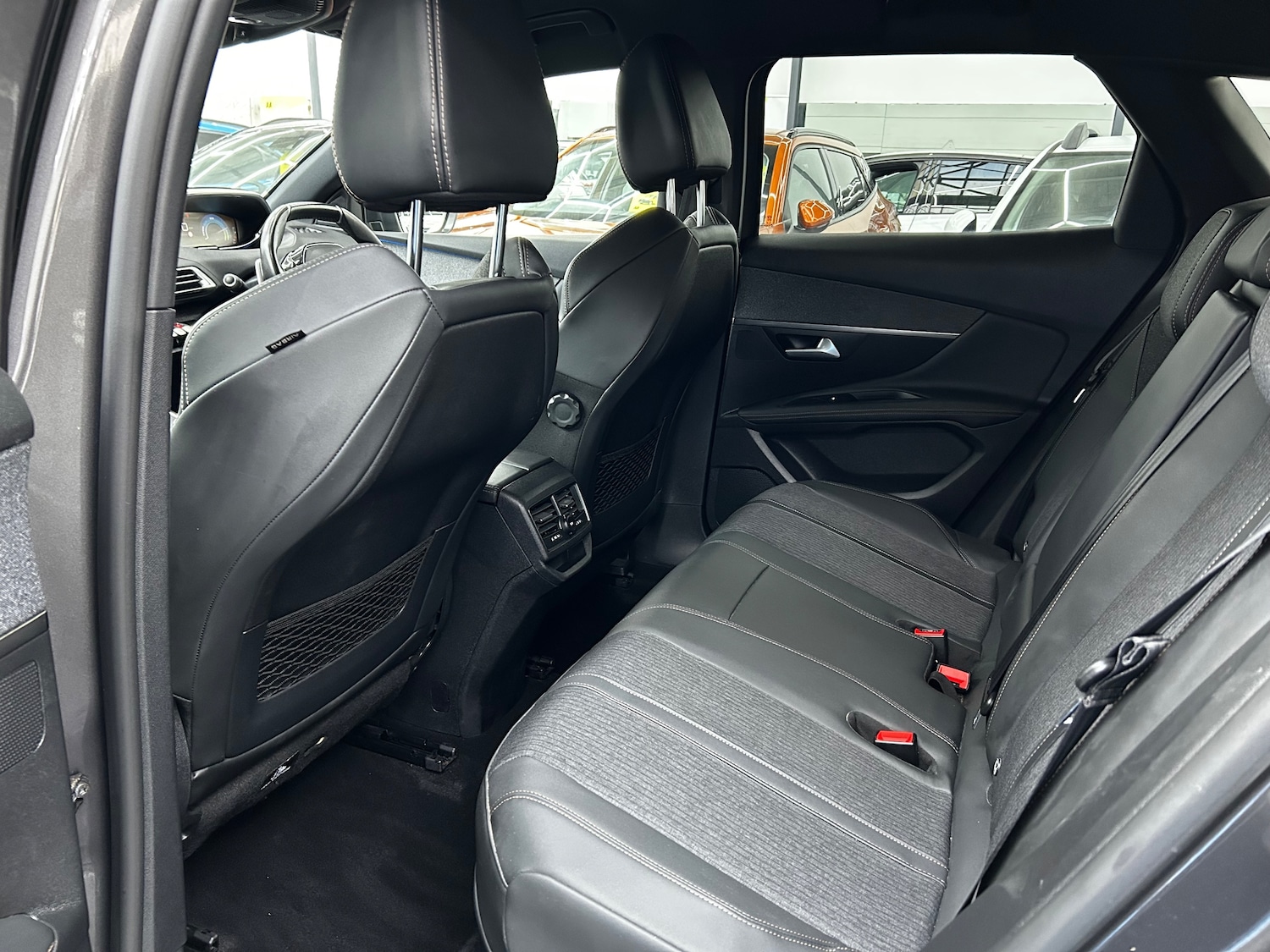 Used Peugeot 3008 2020 for sale - 77703310: Photo 29