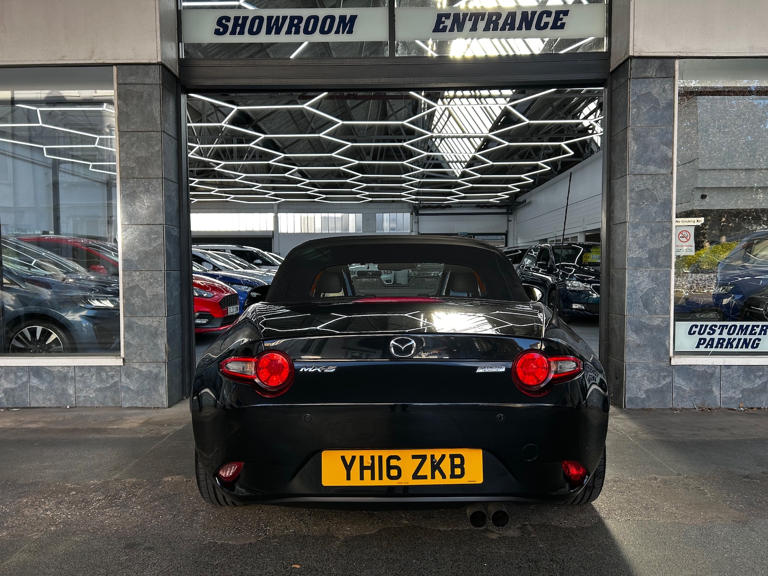 Used Mazda MX-5 2016 for sale - 76613478: Photo 14