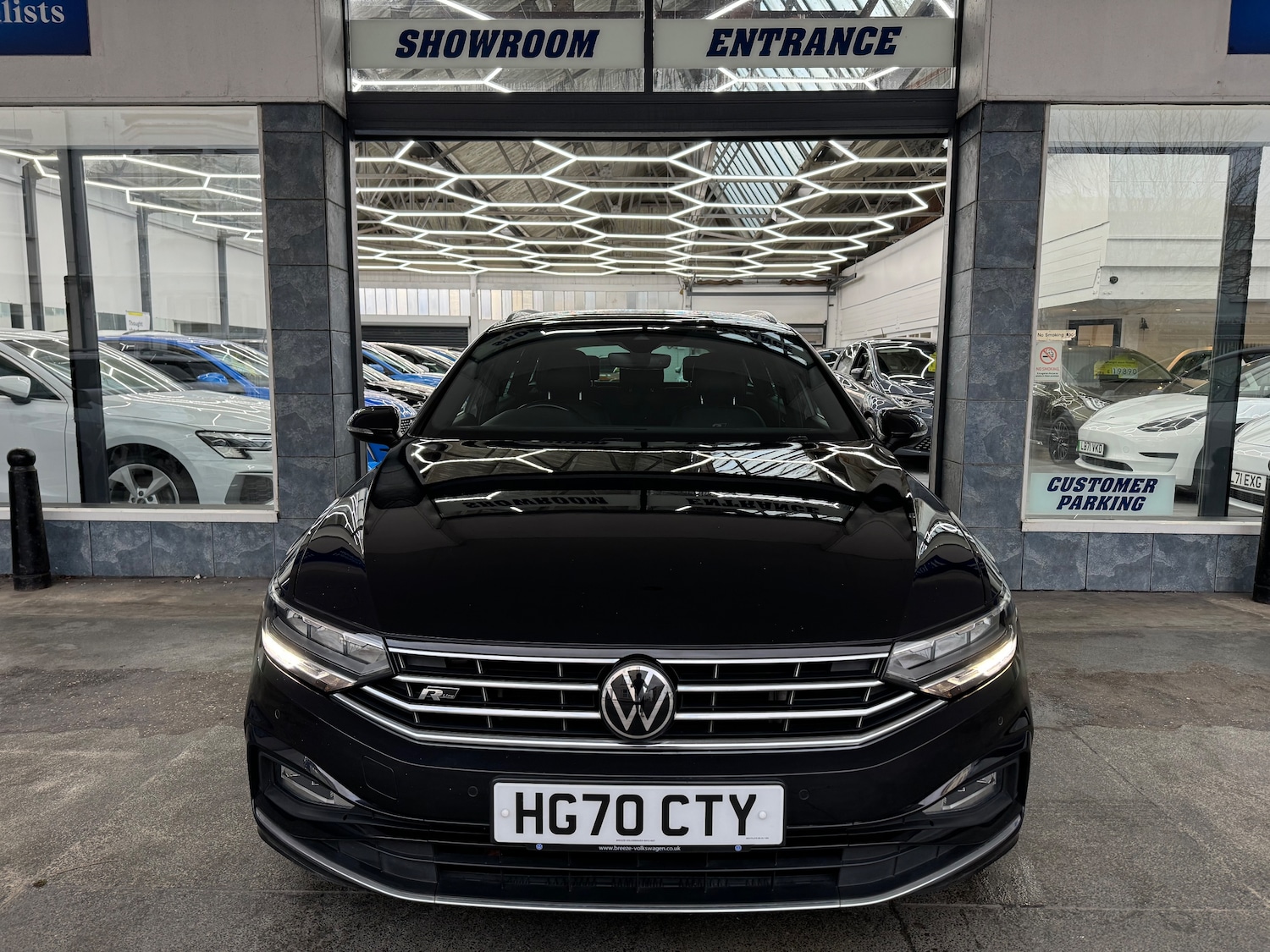 Used Volkswagen Passat 2020 for sale - 77152729: Photo 2