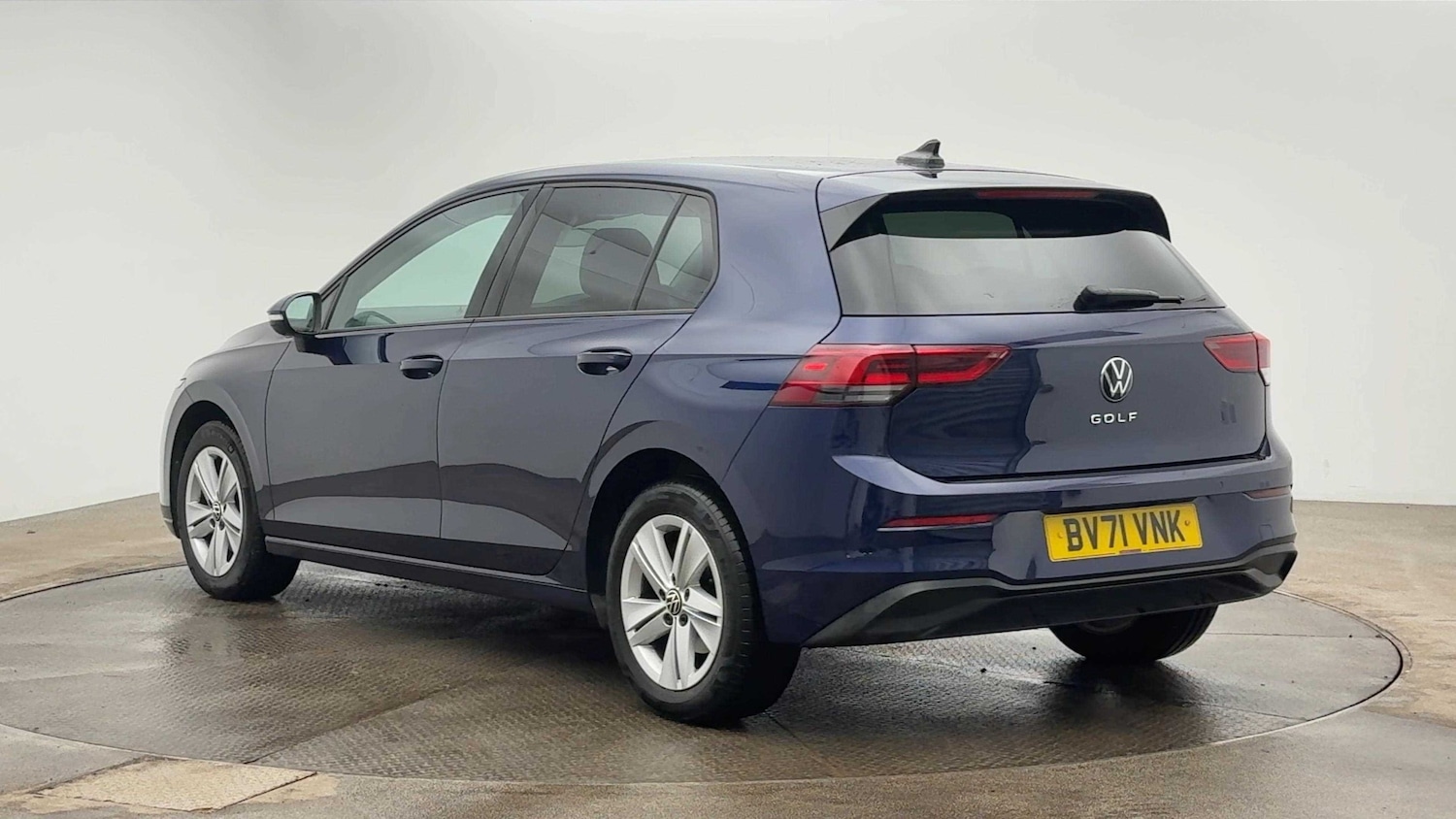 Used Volkswagen Golf 2021 for sale - 76613485: Photo 2