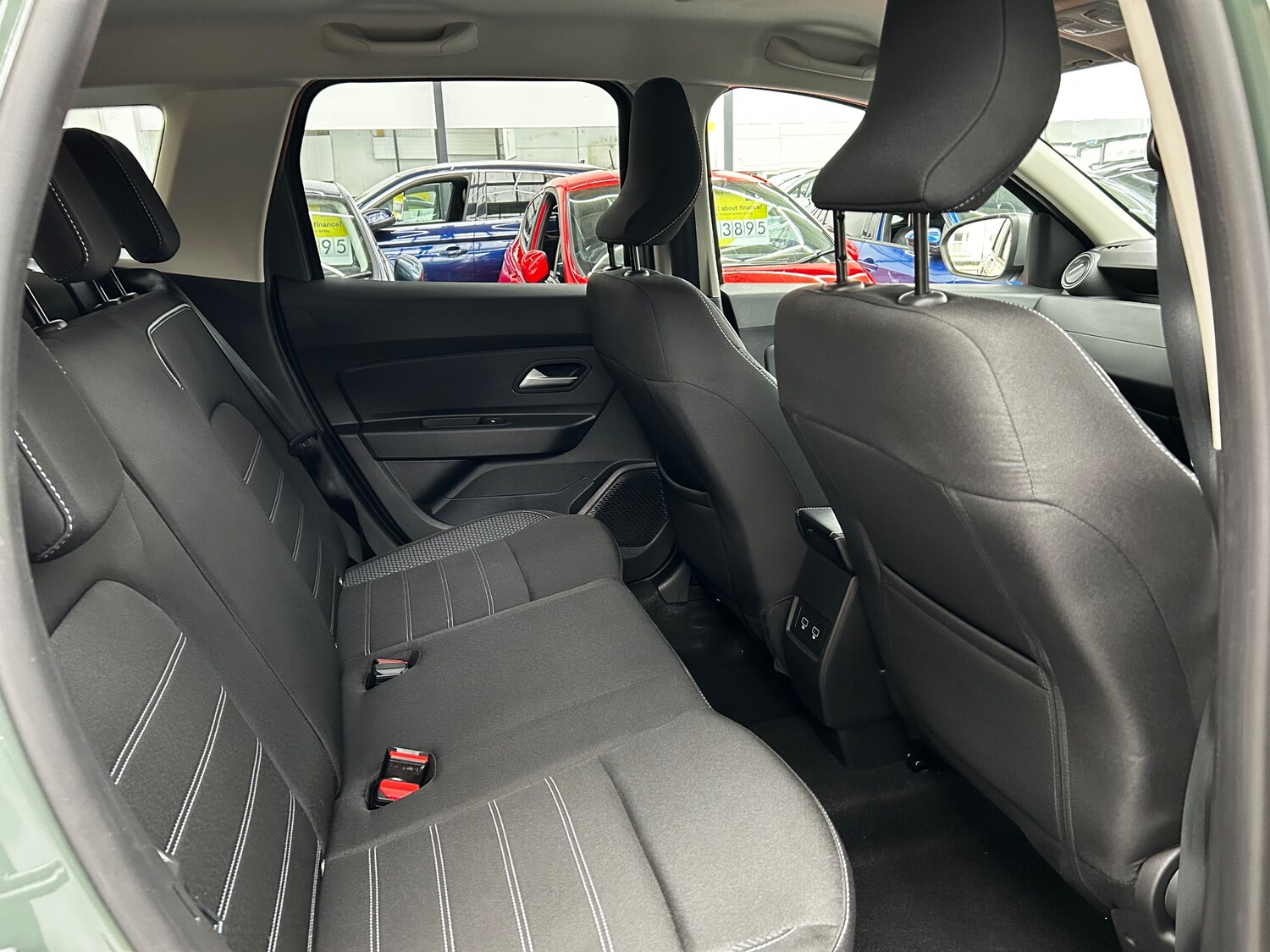 Used Dacia Duster 2024 for sale - 76613481: Photo 30