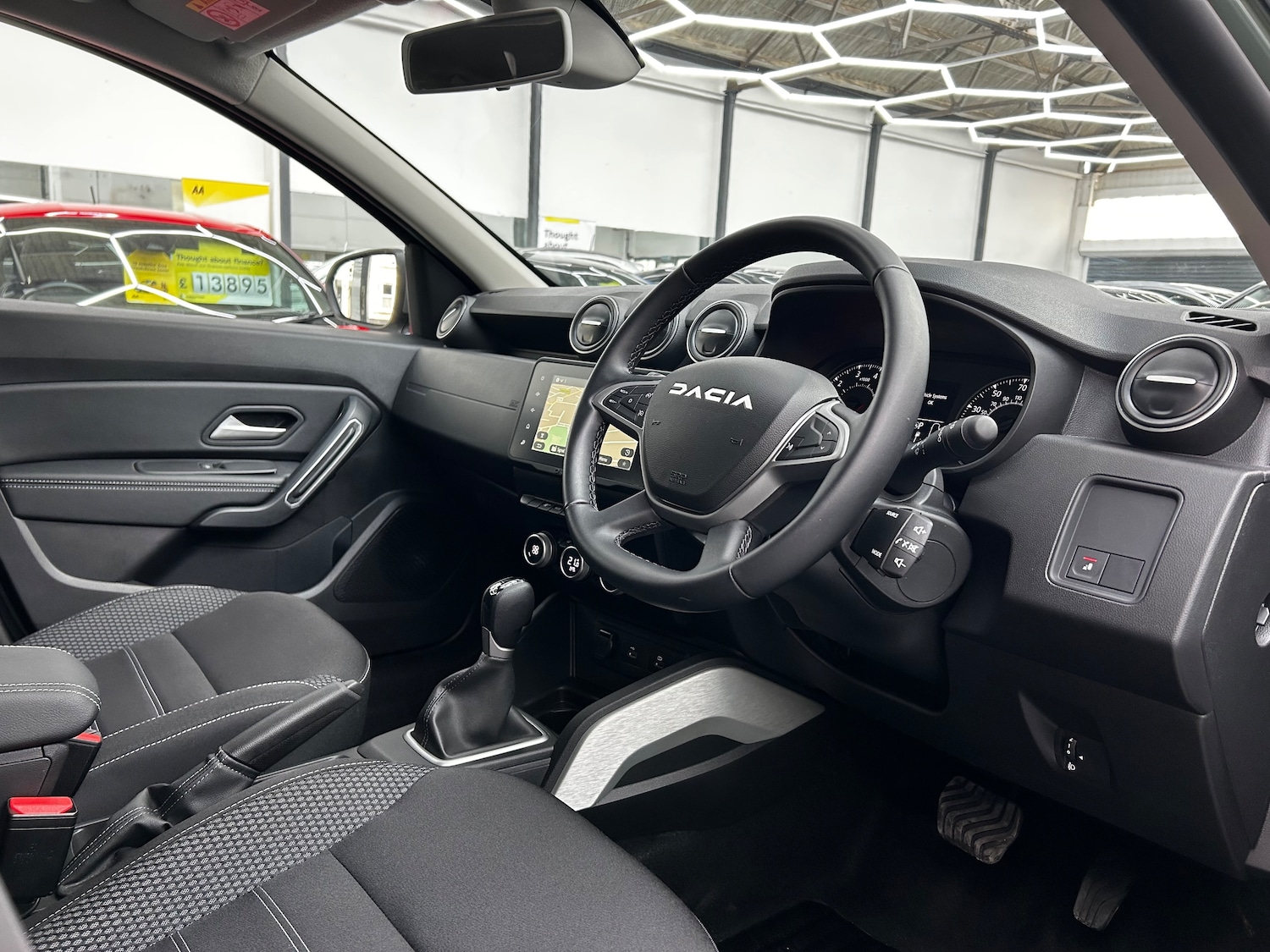 Used Dacia Duster 2024 for sale - 76613481: Photo 9