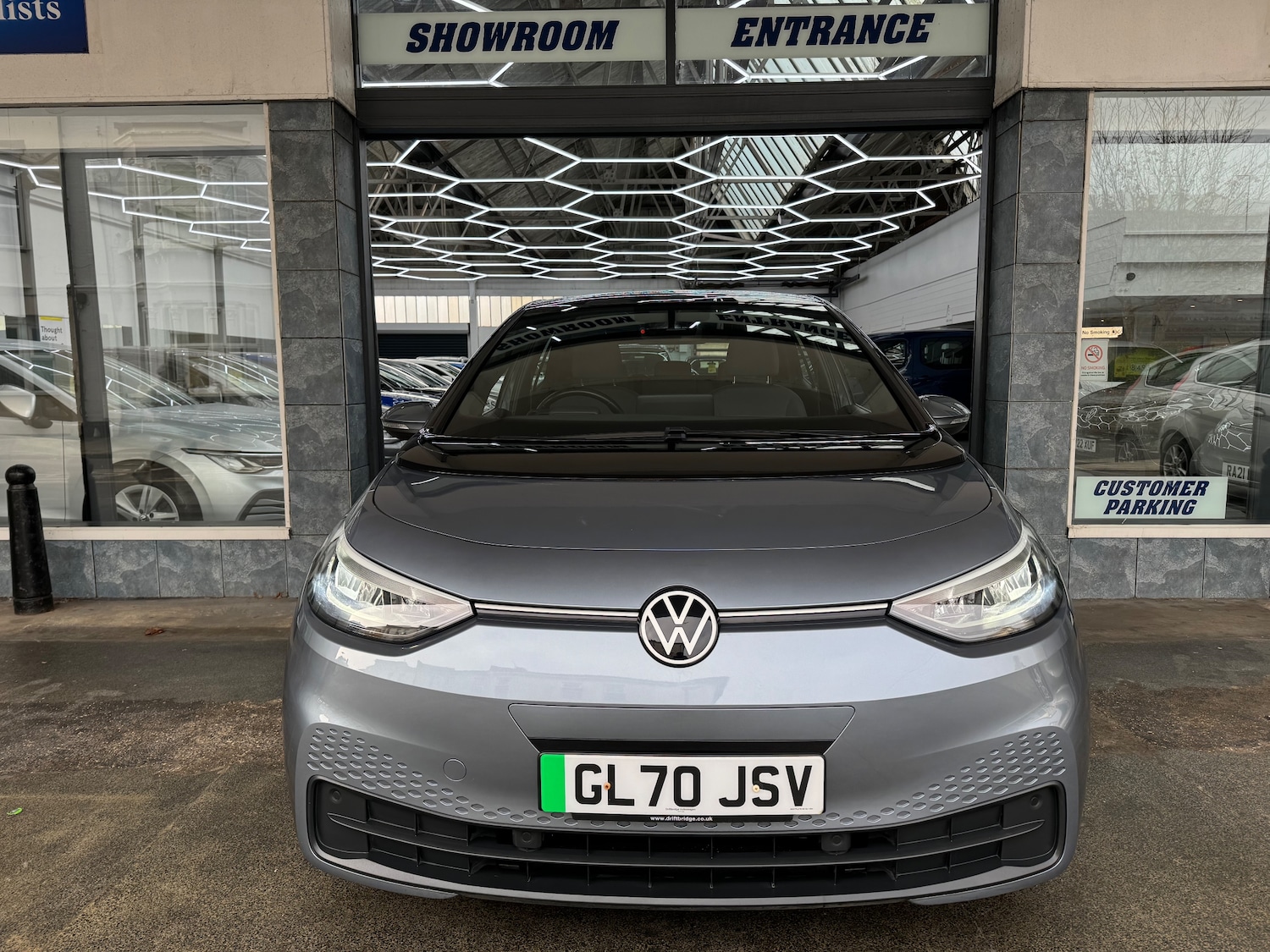 Used Volkswagen ID.3 2020 for sale - 76613484: Photo 2