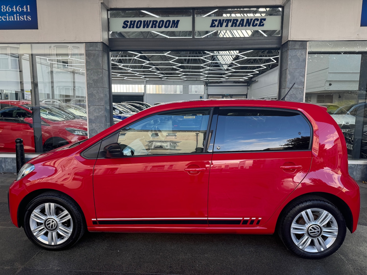 Used Volkswagen up! 2019 for sale - 76613473: Photo 4