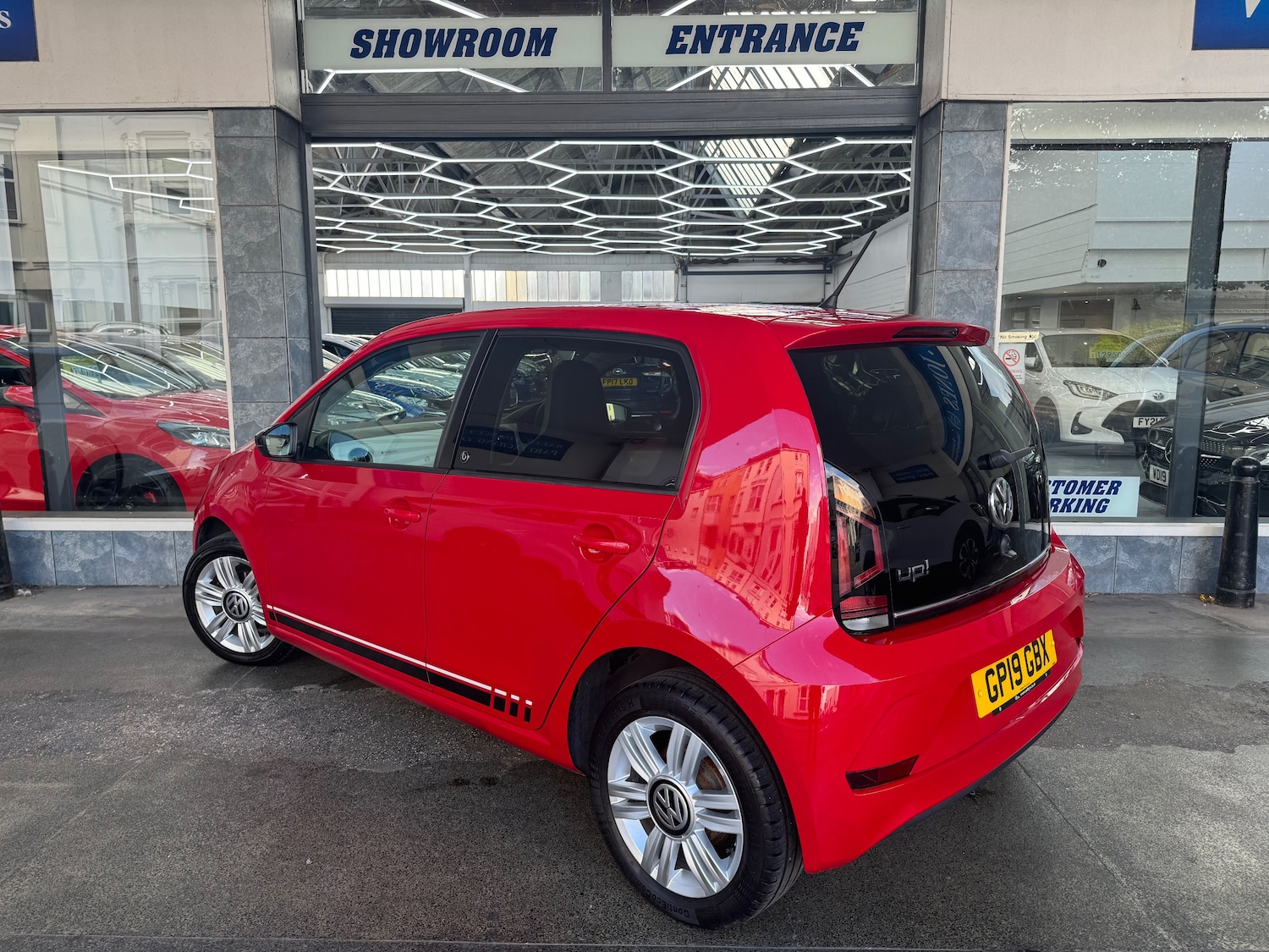 Used Volkswagen up! 2019 for sale - 76613473: Photo 5