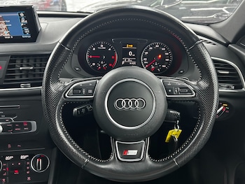 Used Audi Q3 2015 for sale - 76613472: Photo