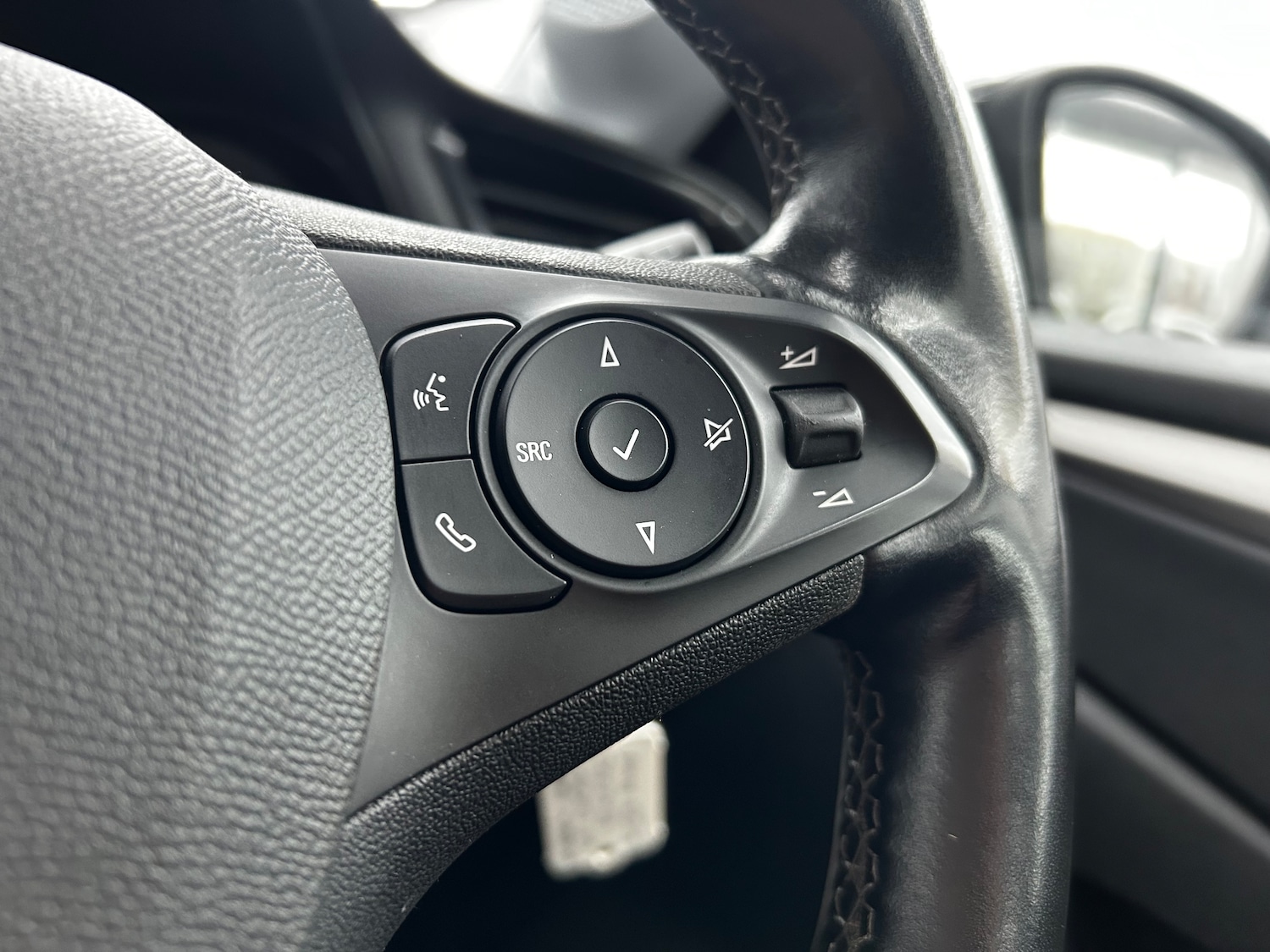 Used Vauxhall Corsa 2022 for sale - 77226140: Photo 11