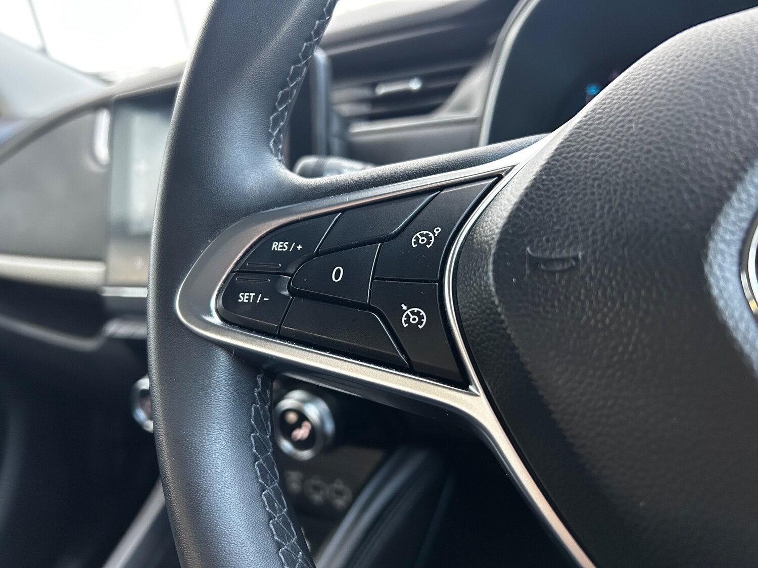 Used Renault Zoe 2021 for sale - 77145904: Photo 12