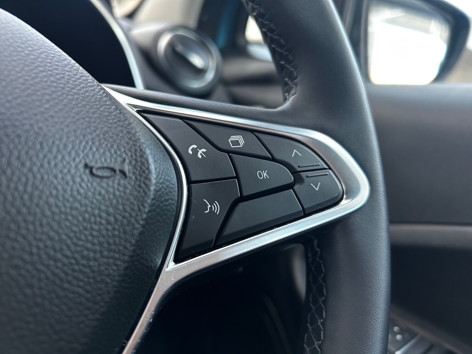 Used Renault Zoe 2021 for sale - 77145904: Photo 14