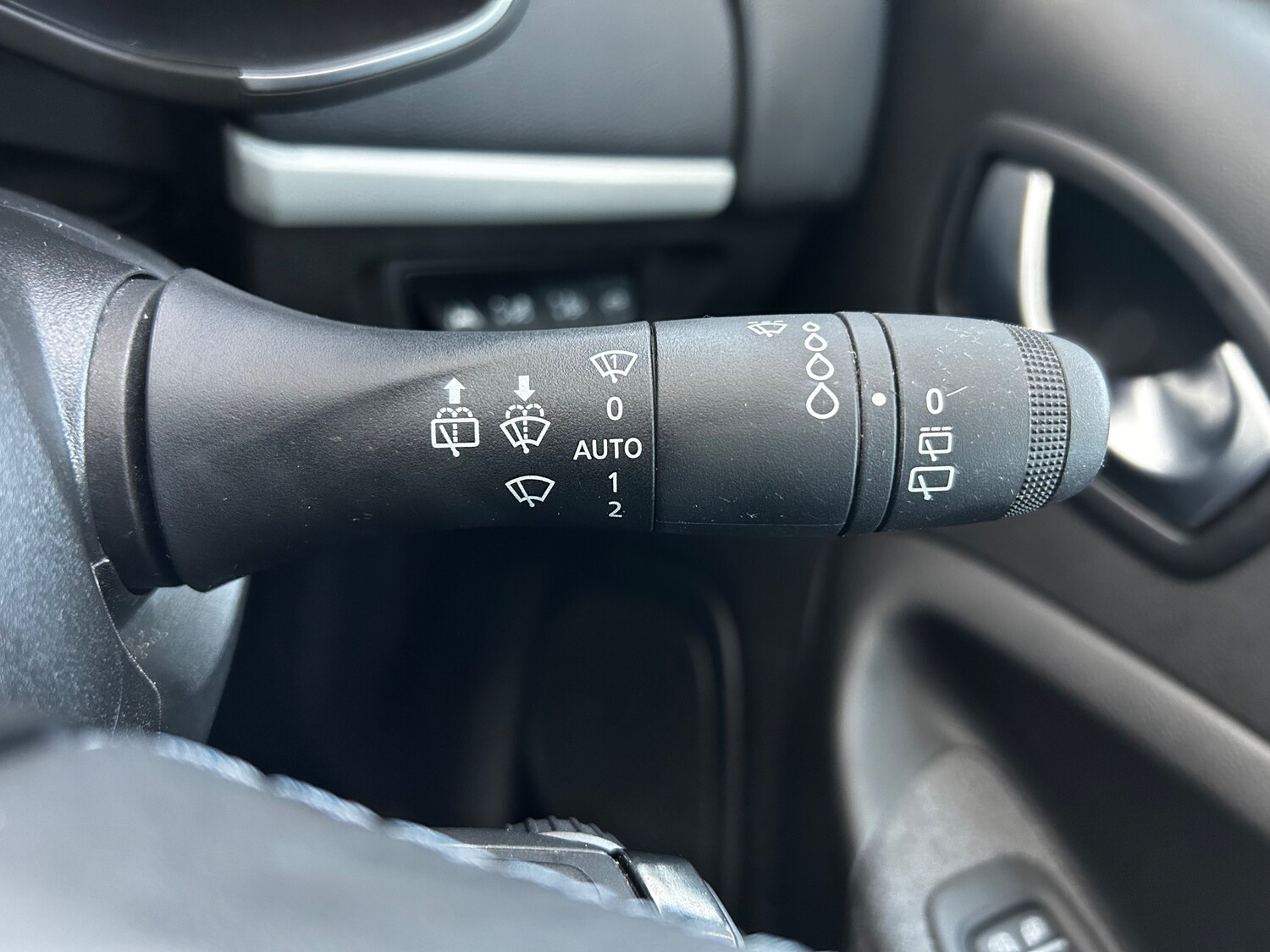 Used Renault Zoe 2021 for sale - 77145904: Photo 15