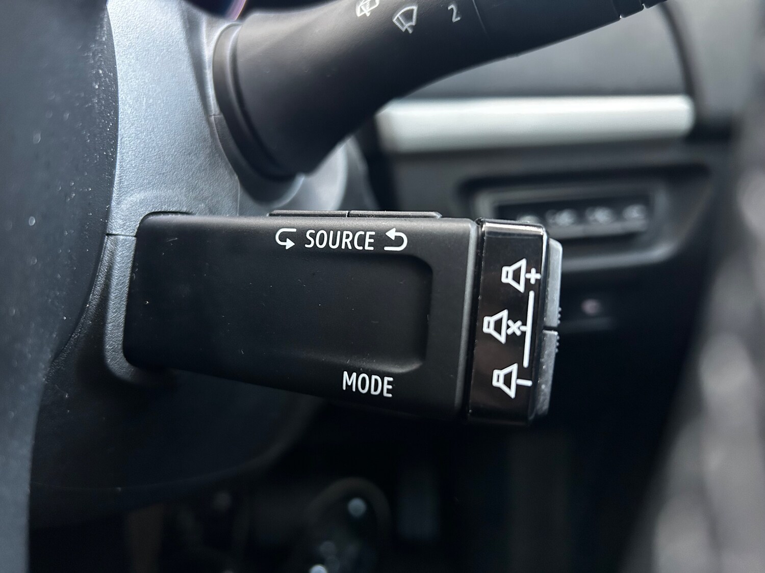 Used Renault Zoe 2021 for sale - 77145904: Photo 16