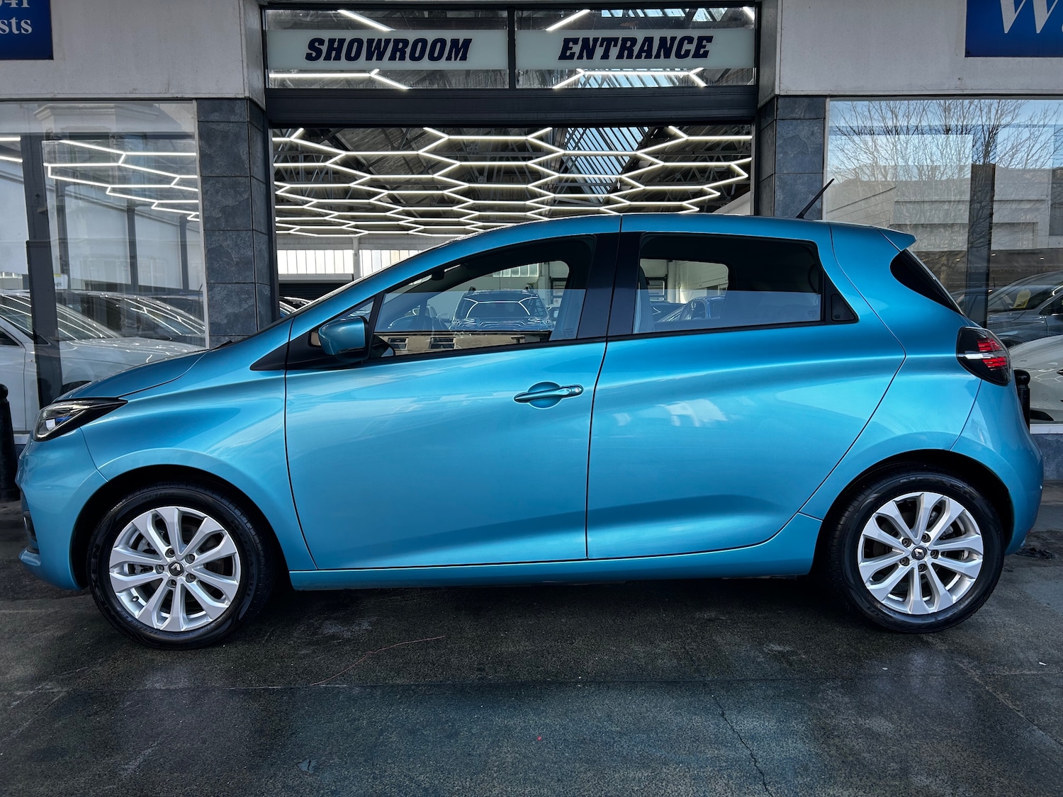 Used Renault Zoe 2021 for sale - 77145904: Photo 4