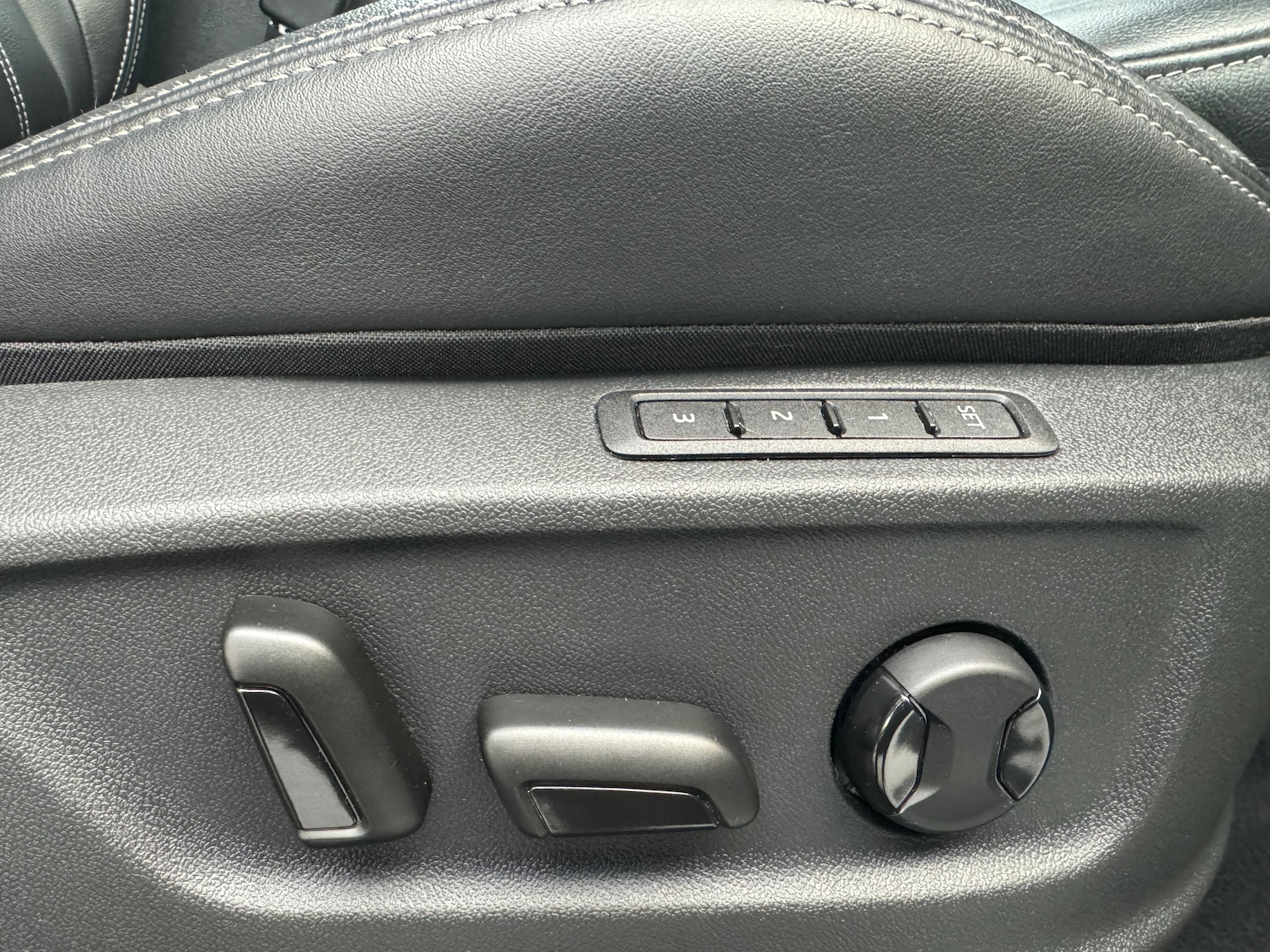 Used Skoda Karoq 2019 for sale - 76613486: Photo 13