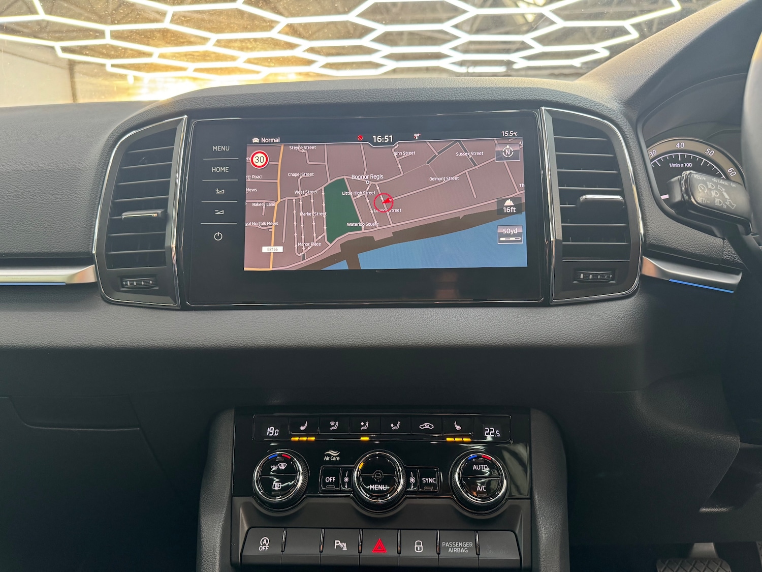 Used Skoda Karoq 2019 for sale - 76613486: Photo 22