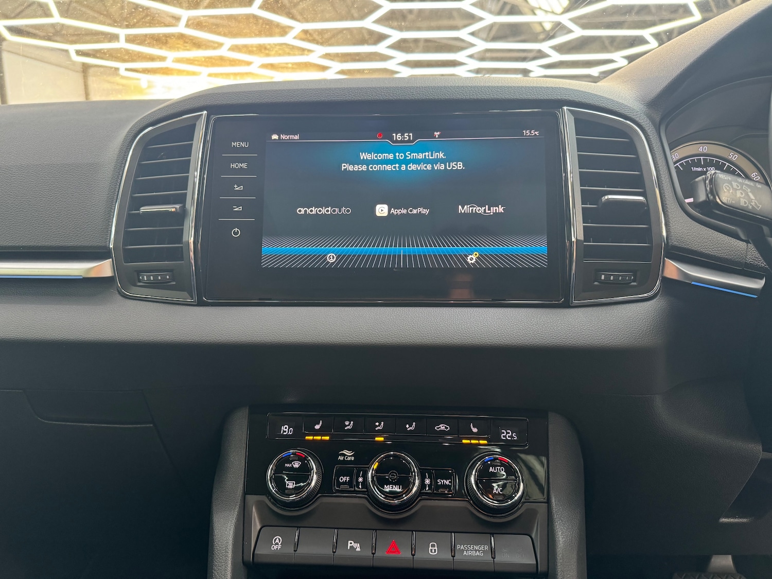 Used Skoda Karoq 2019 for sale - 76613486: Photo 25