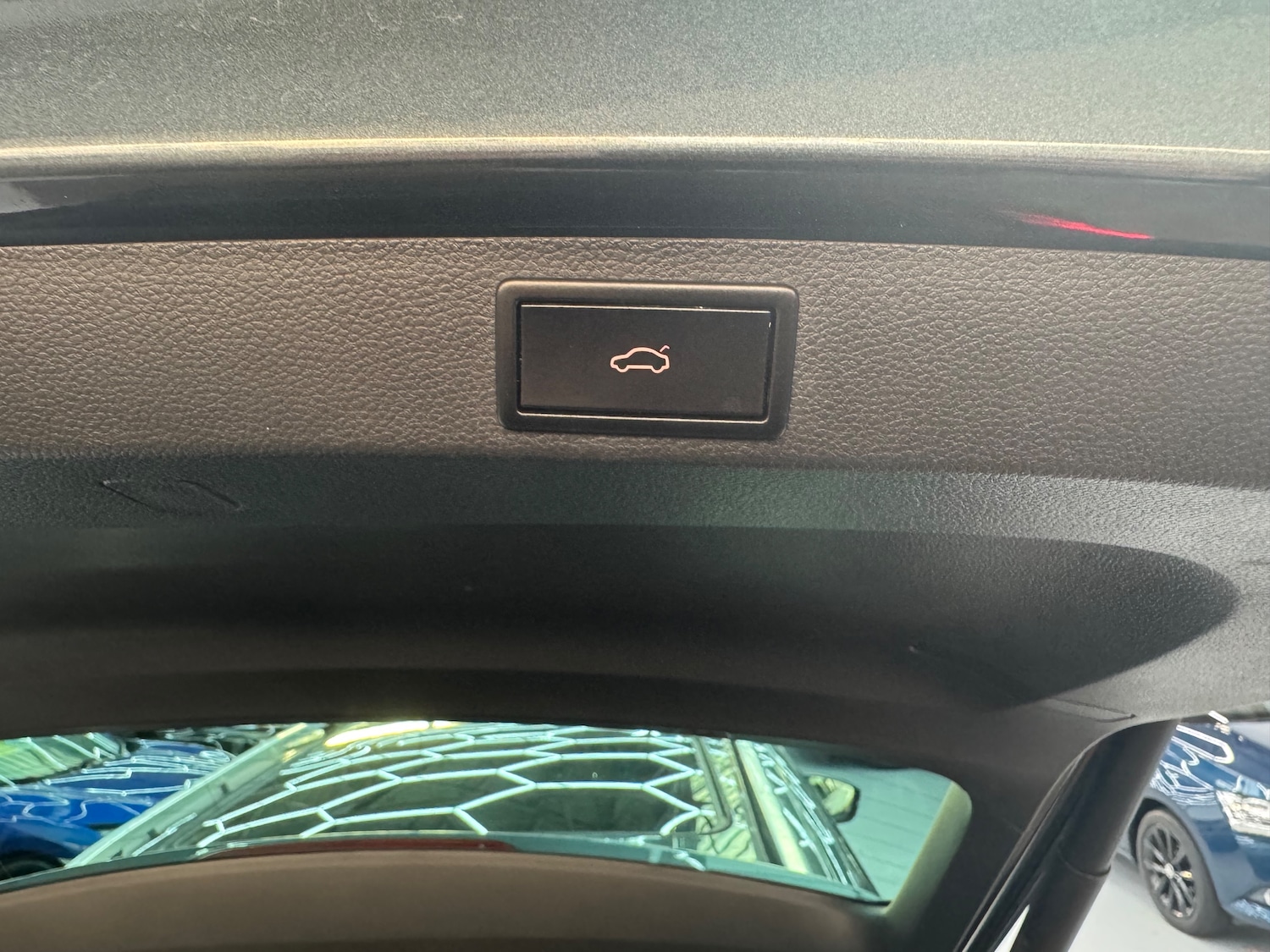 Used Skoda Karoq 2019 for sale - 76613486: Photo 31