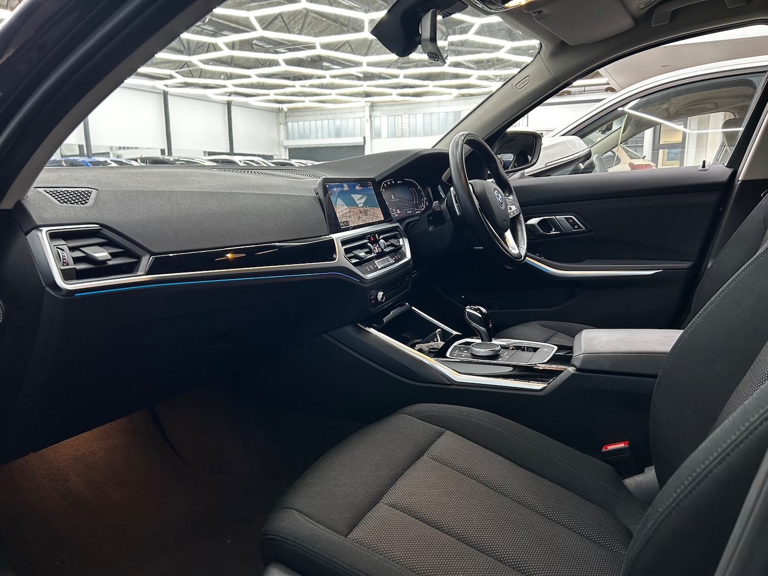 Used BMW 3 Series 2021 for sale - 76650381: Photo 16