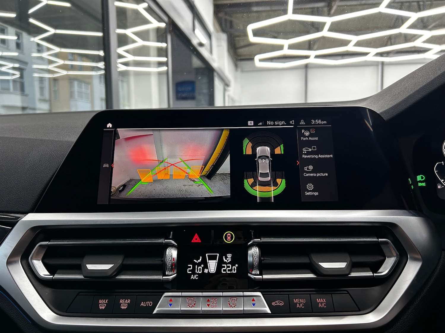 Used BMW 3 Series 2021 for sale - 76650381: Photo 23