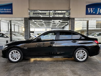 Used BMW 3 Series 2021 for sale - 76650381: Photo