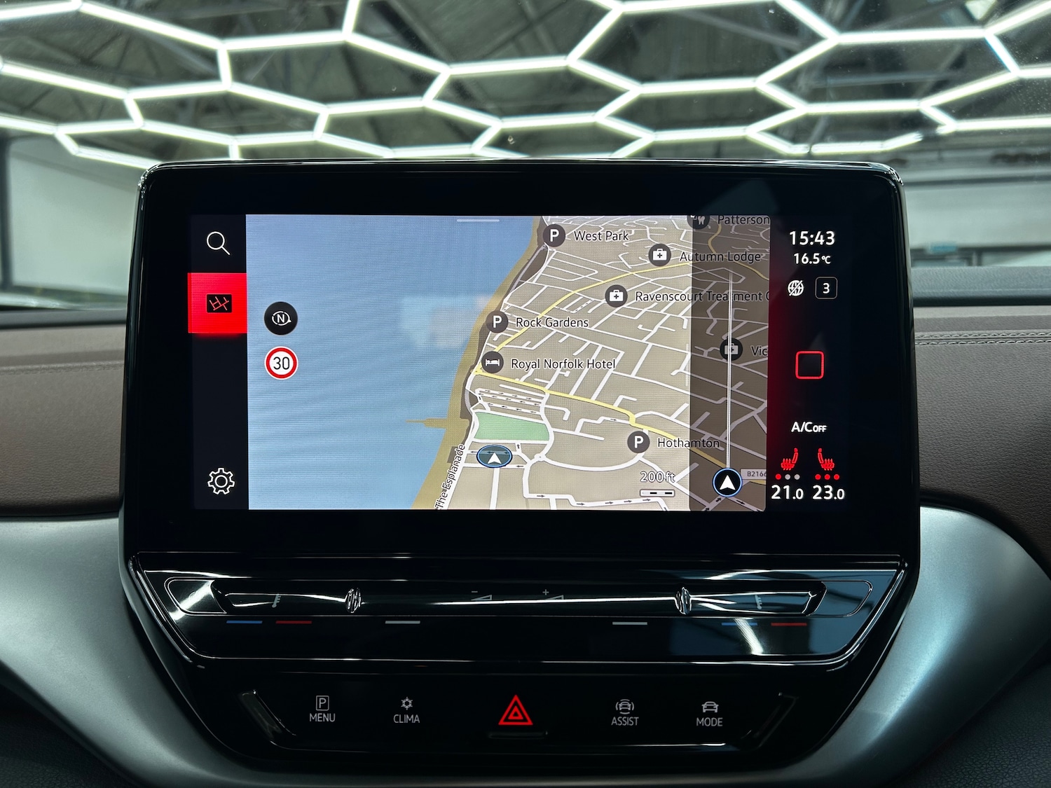 Used Volkswagen ID.4 2022 for sale - 76613482: Photo 10