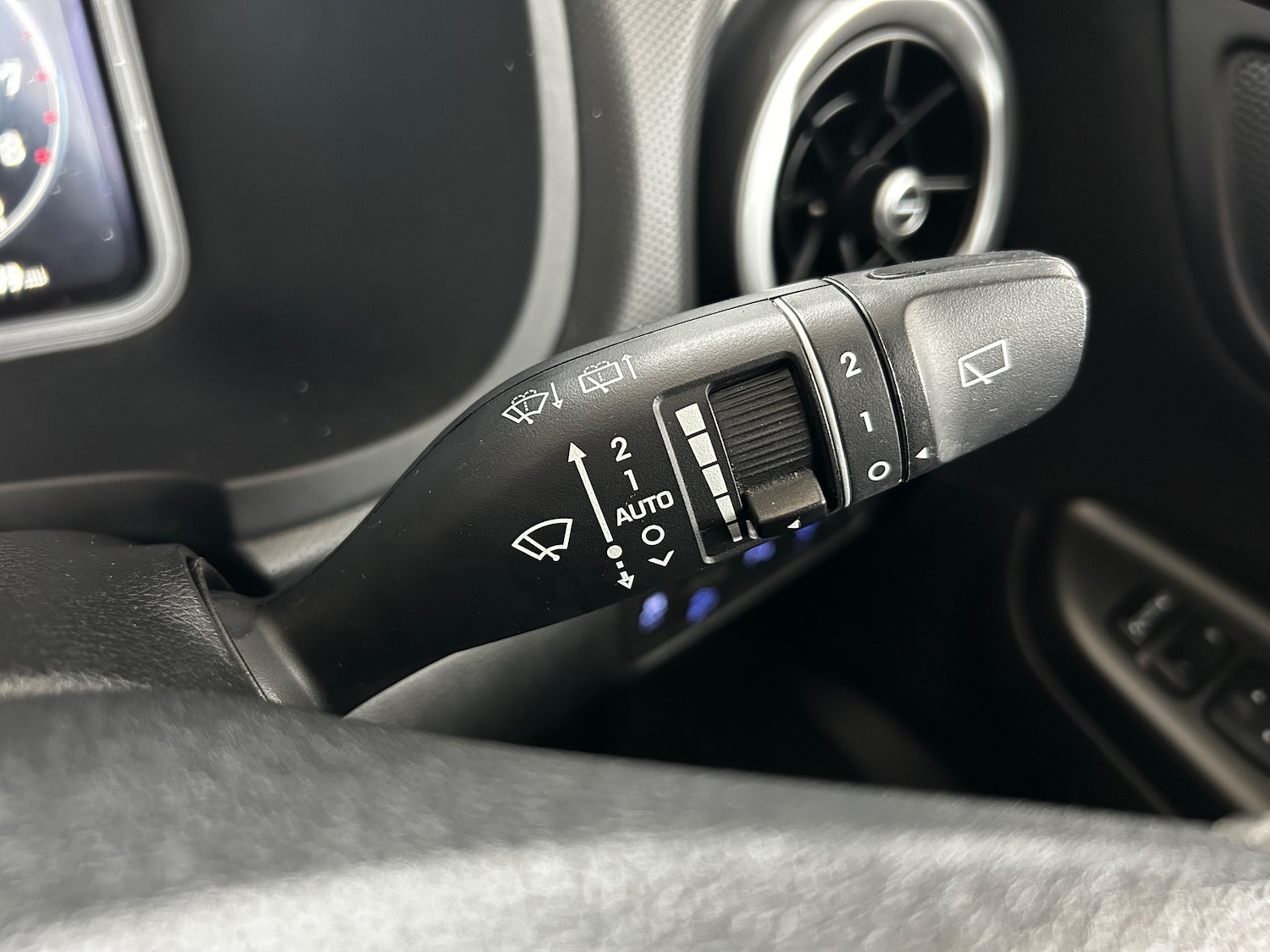 Used Hyundai KONA 2022 for sale - 76613503: Photo 15