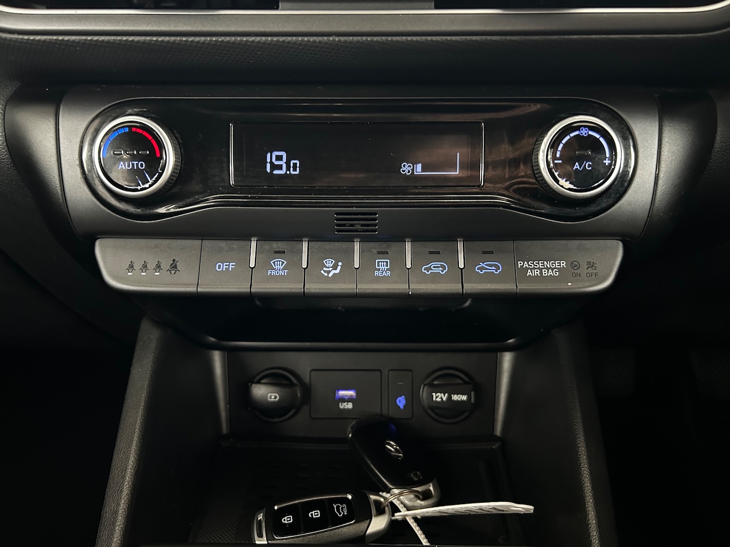 Used Hyundai KONA 2022 for sale - 76613503: Photo 24