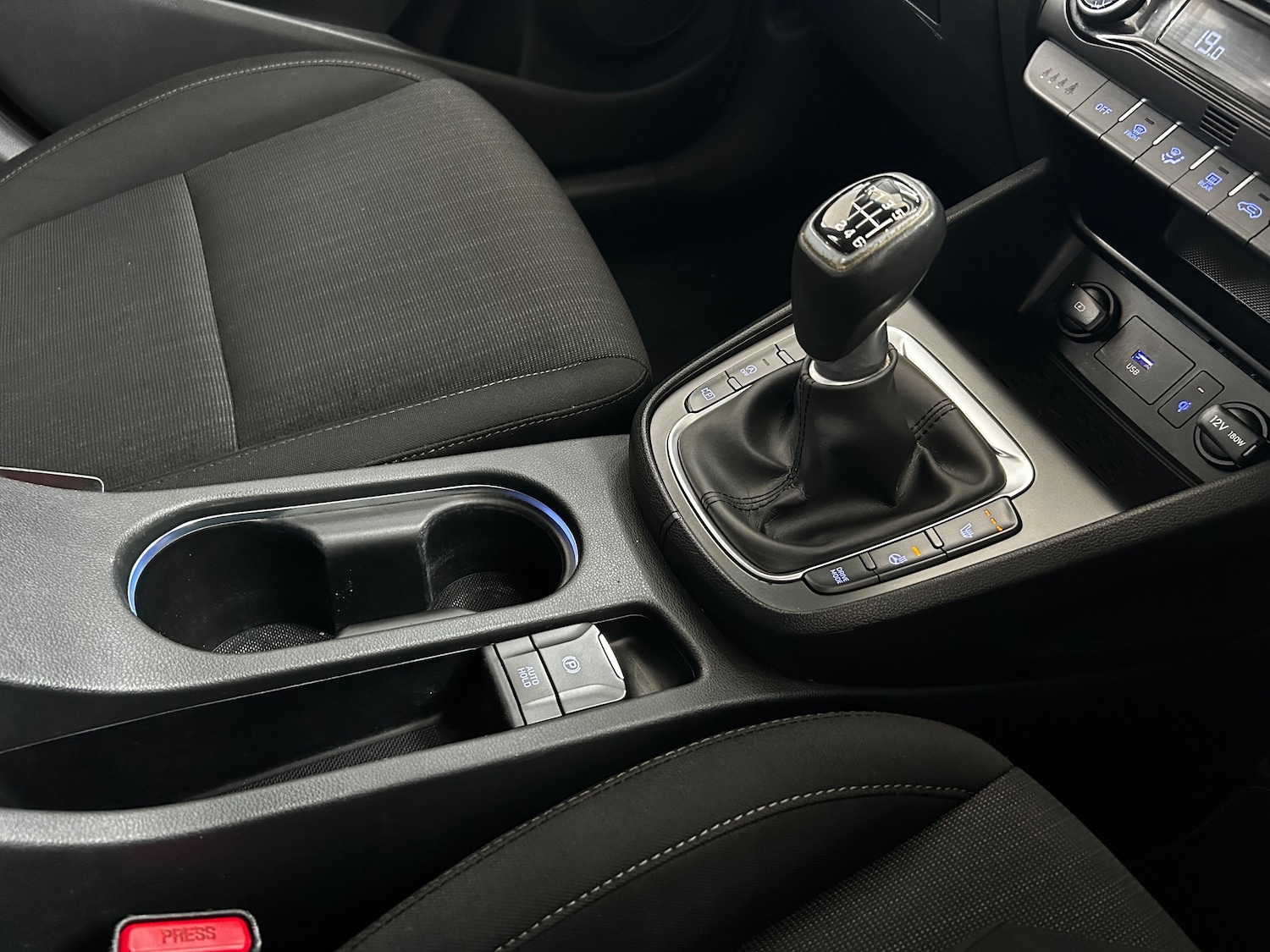 Used Hyundai KONA 2022 for sale - 76613503: Photo 26