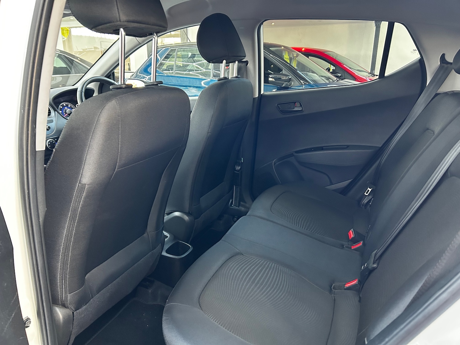 Used Hyundai i10 2019 for sale - 76613504: Photo 21