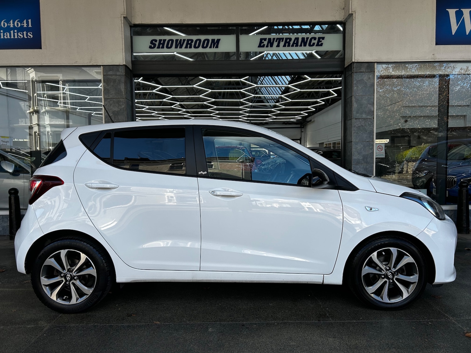 Used Hyundai i10 2019 for sale - 76613504: Photo 8