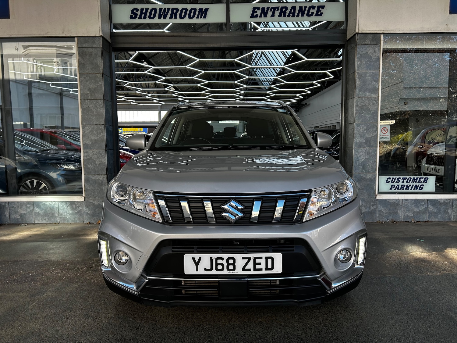 Used Suzuki Vitara 2019 for sale - 76613497: Photo 2